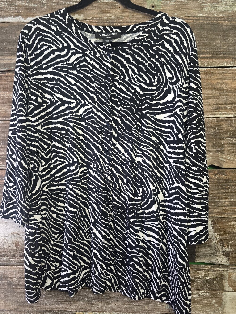 A. Giannetti Black and White Zebra-Print Tunic Top, Size 2X